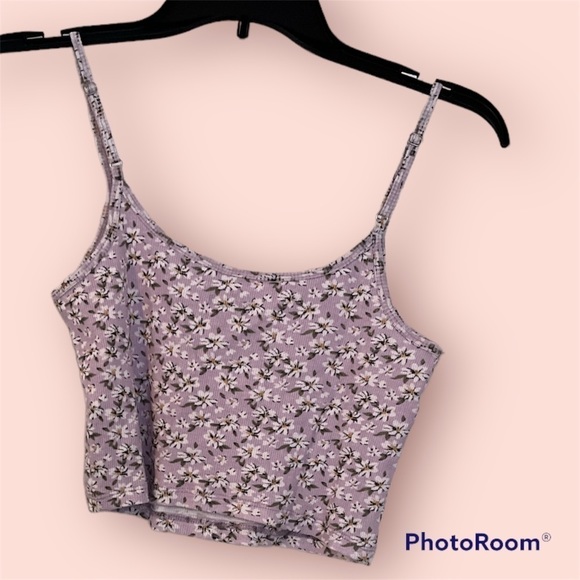 Hollister Floral Cropped Tank Top - Size M - Picture 3 of 4